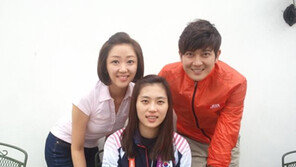 유경미 아나, 김지연 선수와 인증샷 ‘얼짱 미모 눈부셔’