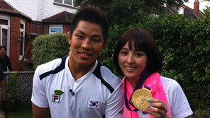 한혜진, 유도 金김재범과 직찍…‘야수, 미녀앞에서 얼음’