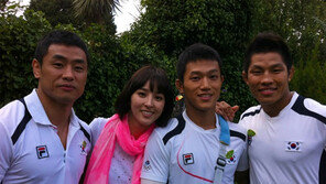 ‘한혜진과 기념촬영’, 유도 메달리스트들 함박웃음