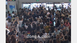 보아-동방신기-에프엑스 등, SM사단 총출동에 ‘김포공항 마비’