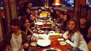 JYP 걸스 한자리에… ‘선미까지 참석해 눈길’