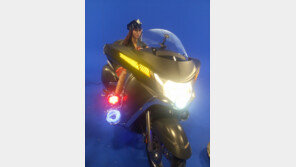 지나, 바이크타고 각선미 대방출 ‘섹시미 업’