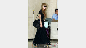 [포토] 빅토리아, 대륙의 여신 ‘우아한 몸매+기럭지’