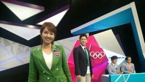 한석준 아나운서, 하의가 이럴 줄이야…‘반전 패션’