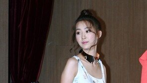 [포토] 다솜, 순백의 미녀 ‘우윳빛 피부 돋보여’