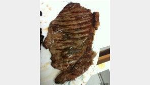 스테이크 할머니, “고기는 씹어야 맛인데… 대략난감!”