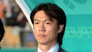 [윤태석 기자의 여기는 런던] 홍명보 감독 “일본 깨고 동메달! 필승 X파일 있다”