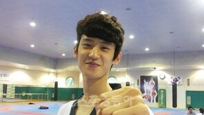 [런던 2012] ‘태권미남’ 이대훈, 연이은 접전 끝 결승 진출