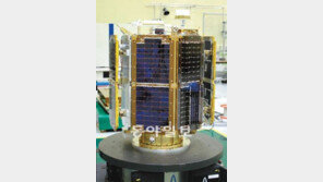 ‘至誠如神’ 조광래 나로호발사단장 사무실에 글귀 적어 놓고 3차도전 성공 의지 다져