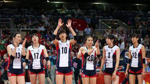 [영상] 여자 배구 한일전, 한국 평균신장 182cm ‘日 보다 우월’