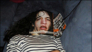 ‘책 읽다 잠든 여동생’ 등 착시 사진 인기 폭발