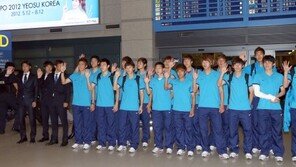 ‘銅의환향’ 홍명보호 귀국… 박종우 해단식 불참