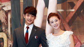 [포토] 최민호-김지원, 그림같은 환상 커플 ‘선남선녀!’