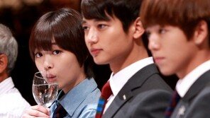 [포토] ‘귀요미’ 설리, ‘물 마시는 것도 귀엽게~’