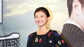 [포토] ‘메이퀸’ 김유정, 기분 좋아 지는 미소 ‘생글생글’