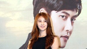 [포토] ‘메이퀸’ 손은서, ‘男心 휘어잡은’ 아찔 초미니