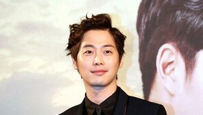 [포토] ‘메이퀸’ 김재원, 가만히 있어도 빛이나 ‘블링블링’