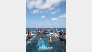 [SD포토] 김장훈, 최선을 다해서 ‘어푸어푸~’