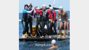 [SD포토] 김장훈-서경덕, 힘을 모으자! ‘크로스’