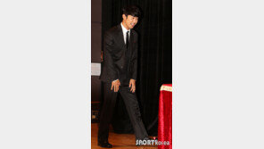 [포토] 하하 기자회견, 예비신랑의 ‘수줍은 미소~’