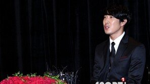 [포토] 하하 해명, ‘속도위반 아니다 신혼여행 때…’