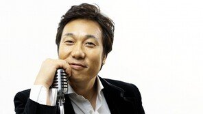 이문세, 외국인노동자 위해 공연 수익금 기부