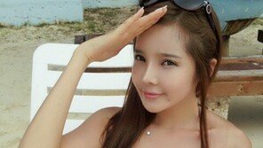 ‘D컵녀’ 모델 한규리 일상 비키니 셀카공개