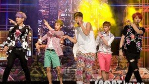 [포토] ‘대세’ 비스트, 눈 뗄 수 없는 흥겨운 무대