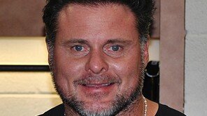 MLB 강타자 제이슨 지암비 “한국에서 뛸 의향 있다”