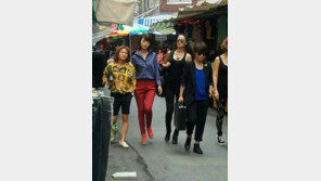 전지현 아냐? 황보, ‘도둑들’ 예니콜 뺨치는 ‘S라인 몸매’