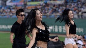 [포토] 롯데 치어리더 박기량, 강남스타일로 오빠·삼촌팬 열광의 도가니