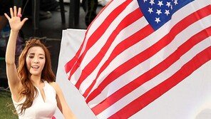 [SD포토] 티파니 “미국팬 여러분 환영해요”