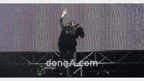 소녀시대 태연, 충격적 고음 샤우팅…파격 록커 변신‘눈길’