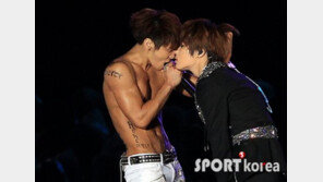 [포토] 보아 태민 커플댄스 vs 종현 태민 동성코드… 승자는? 