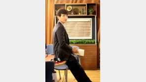 이지훈, EBS FM ‘수필콘서트’ 로 12년 만에 DJ 복귀 