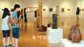 [인천/경기]“우리 선생님 서예 작품 찾아보자”