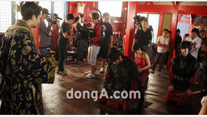 [SD포토] ‘신의’ 촬영 현장 공개 ‘분주하네…’