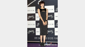 [포토] 조윤희, 볼륨감+모델 비율 ‘마네킹 포스’