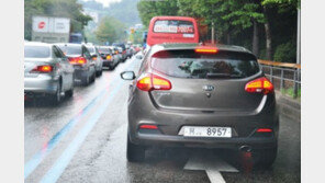 달리는 기아車 '씨드' 첫 포착! 날카롭긴 한데…