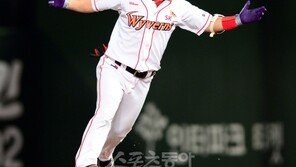 연장 11회말 정근우 스퀴즈 SK 이만수 생각대로 6연승