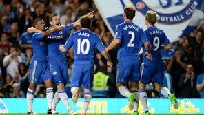 첼시4-2로 레딩 누르고 리그 선두로… “아자르 영입 성공적!”