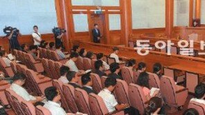 헌재 ‘낙태 금지’ 첫 결정… “처벌 안하면 더 만연”