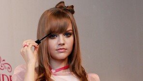 [포토] ‘내한’ 다코타 로즈, 바비인형 ‘살아있는거야?’