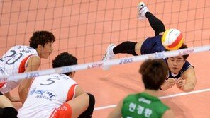 김요한 24점…LIG 결승 토스