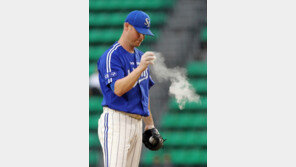 주자없는 1루 견제…고든은 왜?