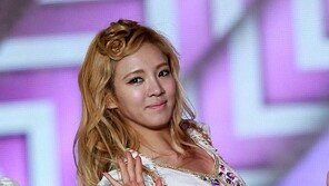 [포토] 소녀시대 효연, 복근도 놀라운데…‘공격형 가슴’ 깜짝