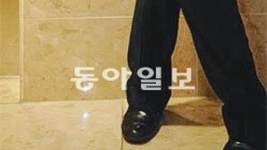 하루 8번 넘게 ‘찔끔’… 방광이 예민하시군요