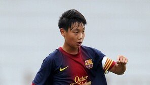 [포토] 백승호, FC바르셀로나 주장 다운 눈빛