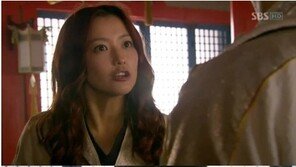 ‘신의’ 김희선 터프하게 “고투헬”, 유오성 바짝 긴장