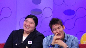 박태환, “장미란에 전화번호 먼저 물어” 핑크빛